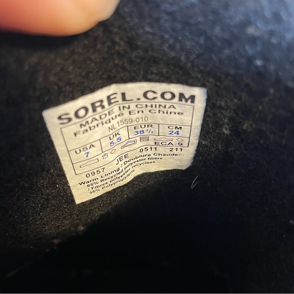 Sorel Dahlia Patent Leather Lace Up Waterproof Rain Boots 7 rain boot duck boot - Picture 12 of 13